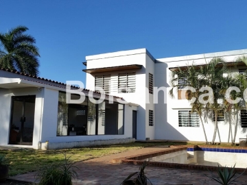 Ventas de Casas en Los Robles